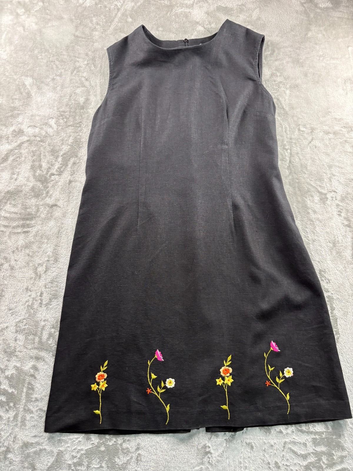Coldwater Creek Women’s Petite L Black Sleeveless Dress with Floral Border