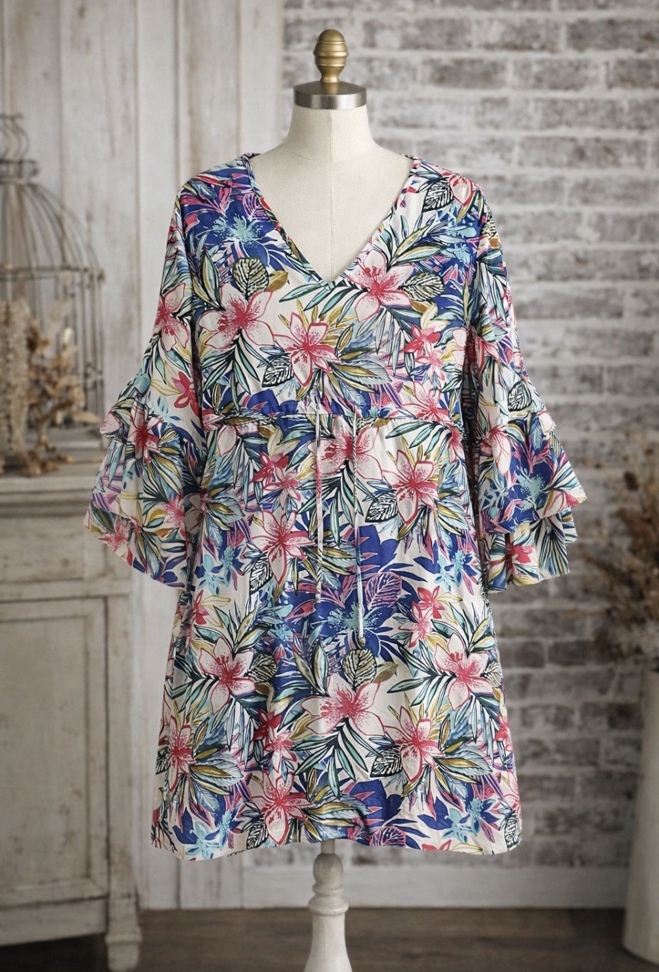NEW Caribbean Joe Tropical Vneck Drawstring Waist Flare Sleeve Rayon Dress XL