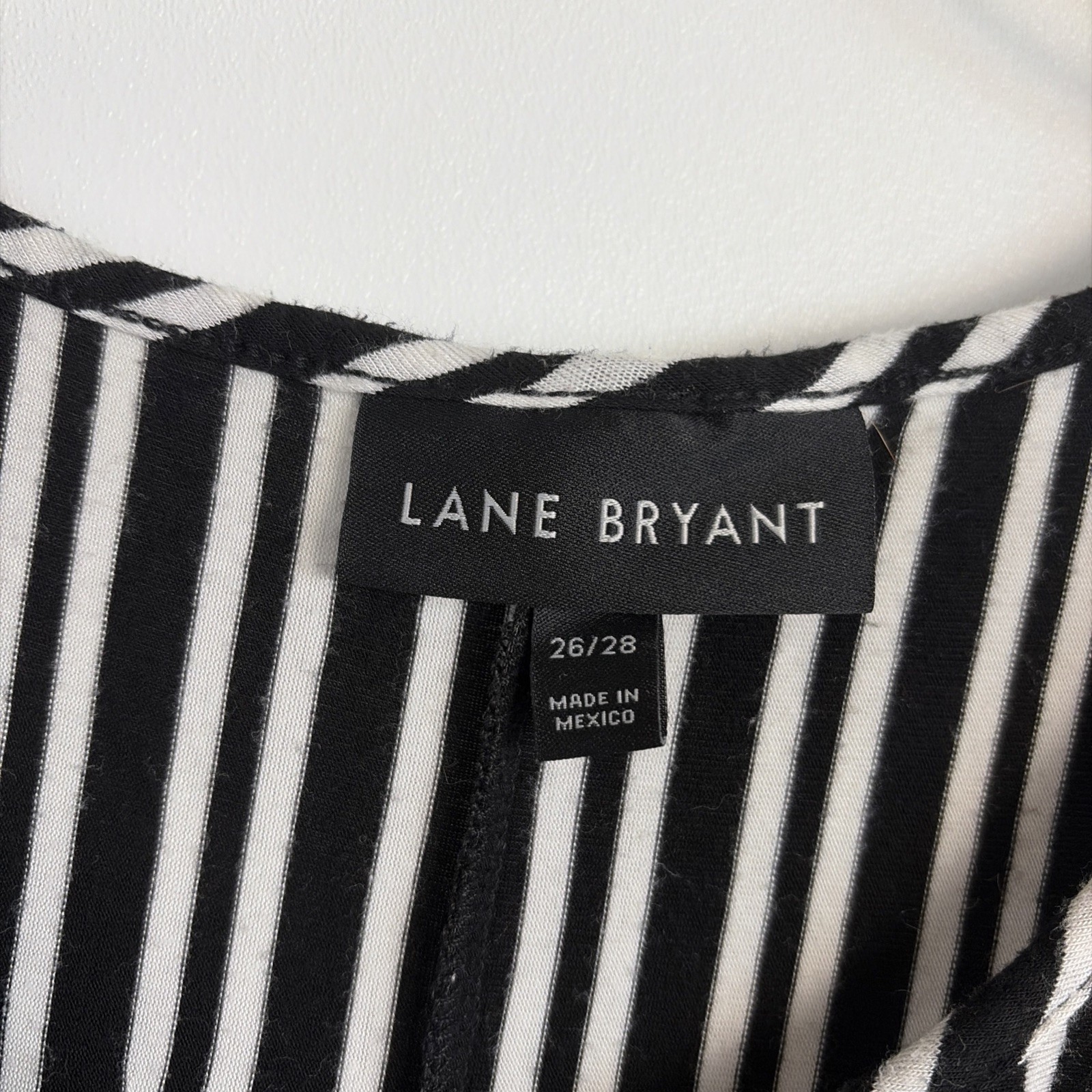 Lane Bryant Sz 26/28 Black & White Striped Stretch Tie Front Dress Classic City