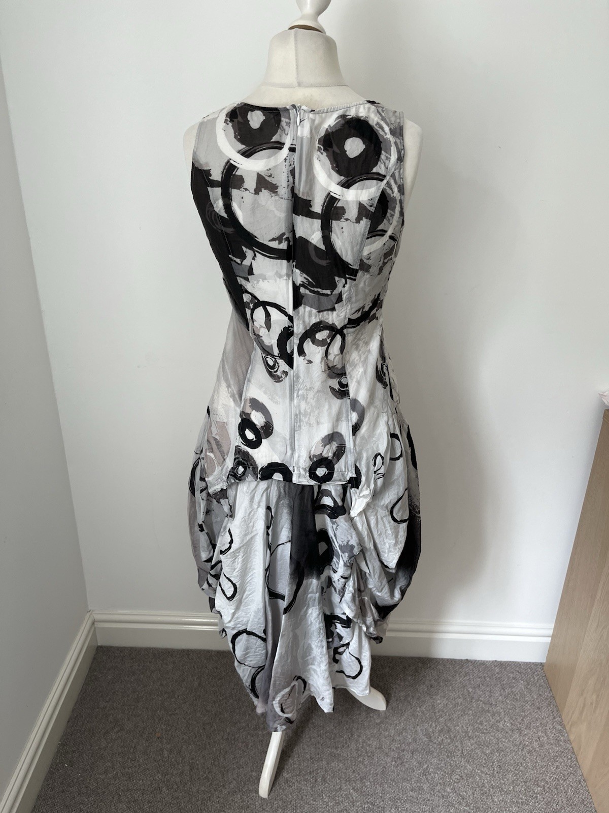 Lauren Vidal M Abstract Silk Blend Bubble Balloon Hem Dress Arty Lagenlook