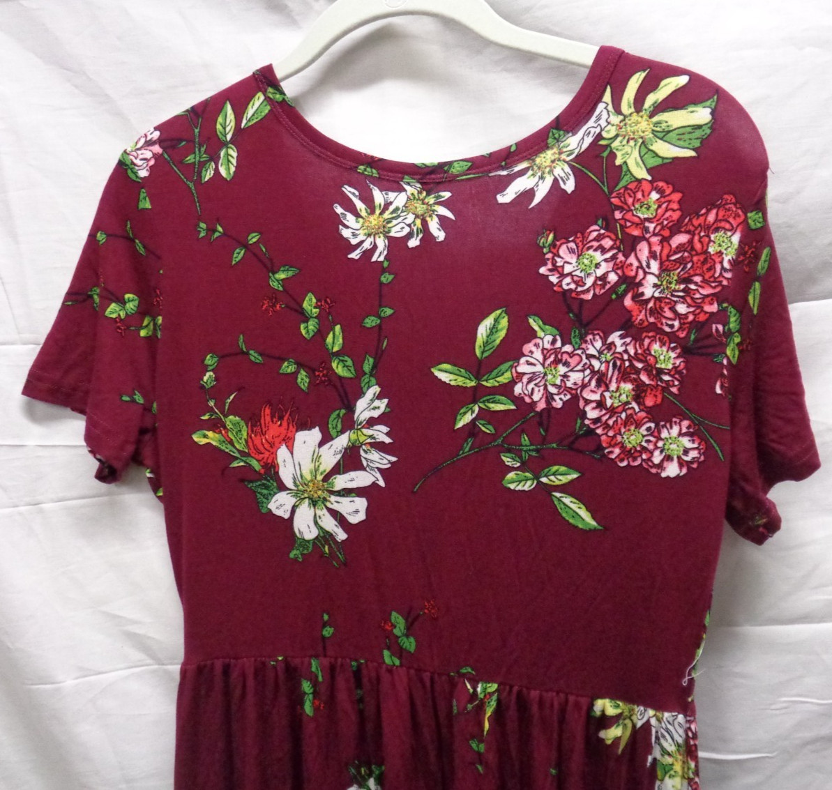 Women’s VIISHOW Short Sleeve Pullover BURGUNDY FLORAL Long Maxi Dress Size M