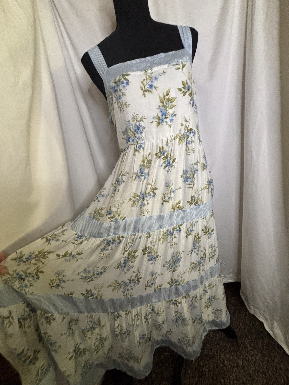 Sweet Wanderer Midi Dress Blue White Floral Tiered Sundress Romantic Flowy SzL