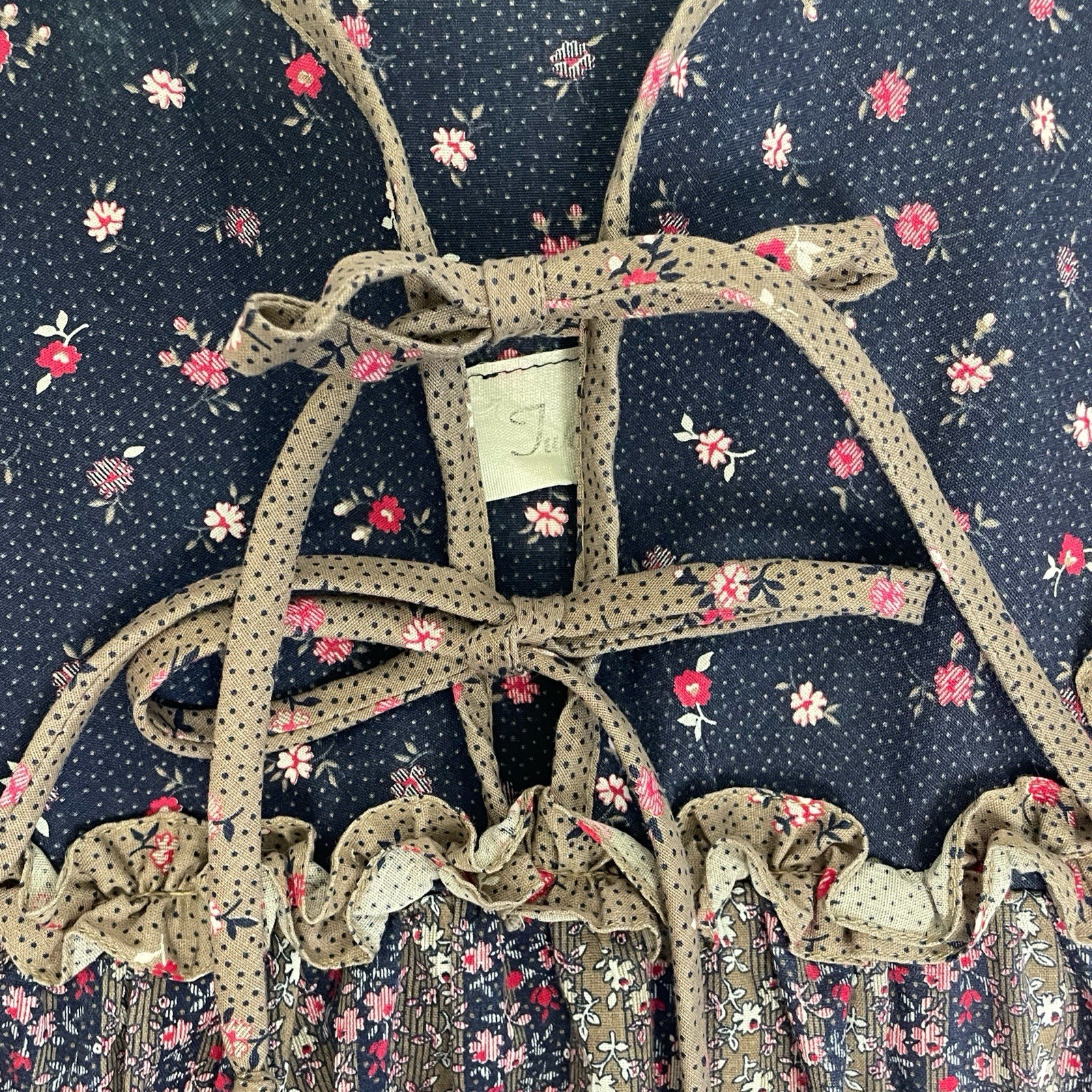 Vintage 60s/70s Two Ems Prairie Mixed Ditsy Floral Ruffle dress Cottagecore M/L