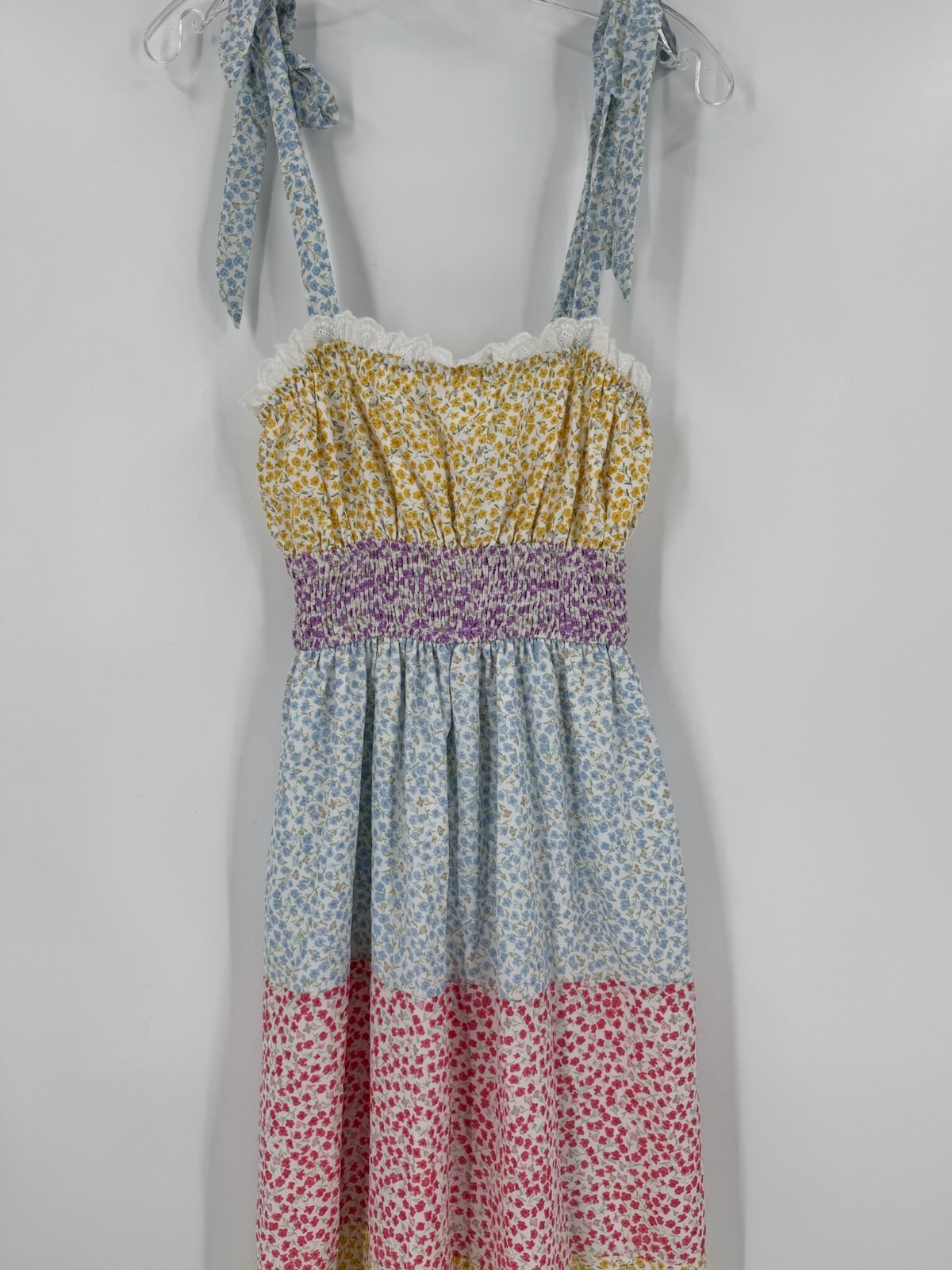 Stellah Multicolor Floral Ruffle Tie Strap Smocked Layered Midi Dress Sz XS NEW