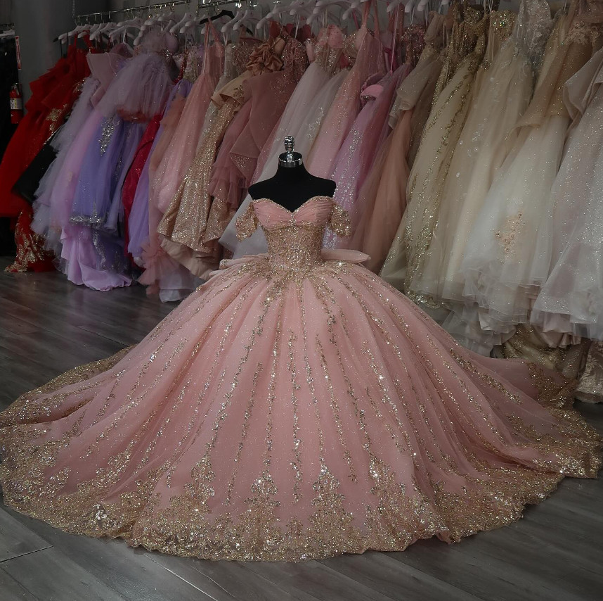 Princess Pink Quinceanera Dresses with Gold Appliques Sweet 15 16 Prom Party