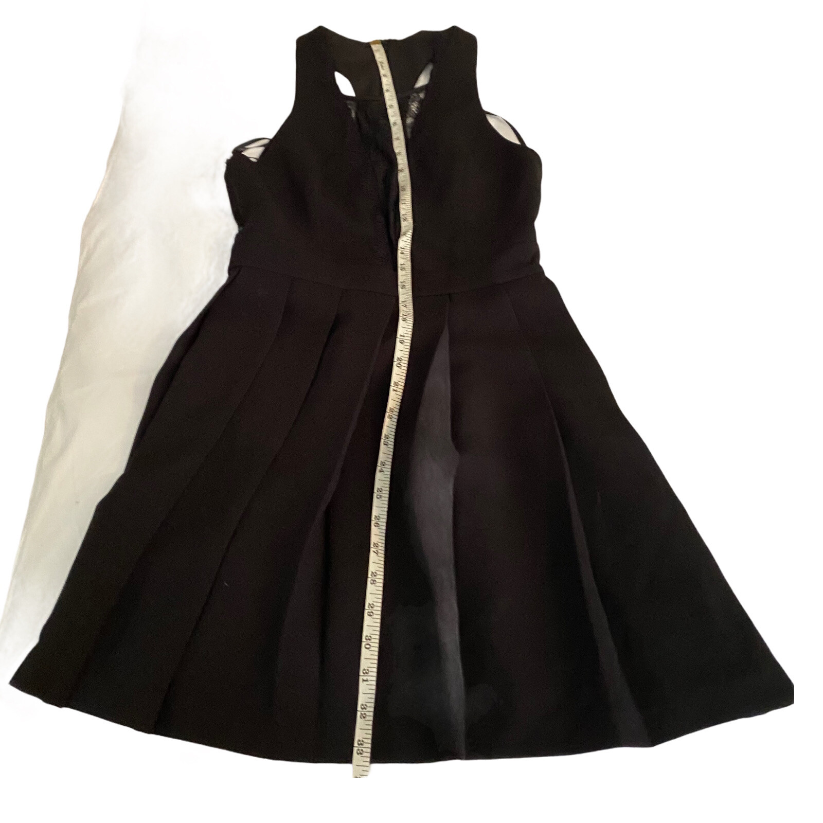 BCBGeneration Women’s Black Lace Inset Deep V Neck A Line Mini Dress Size 4