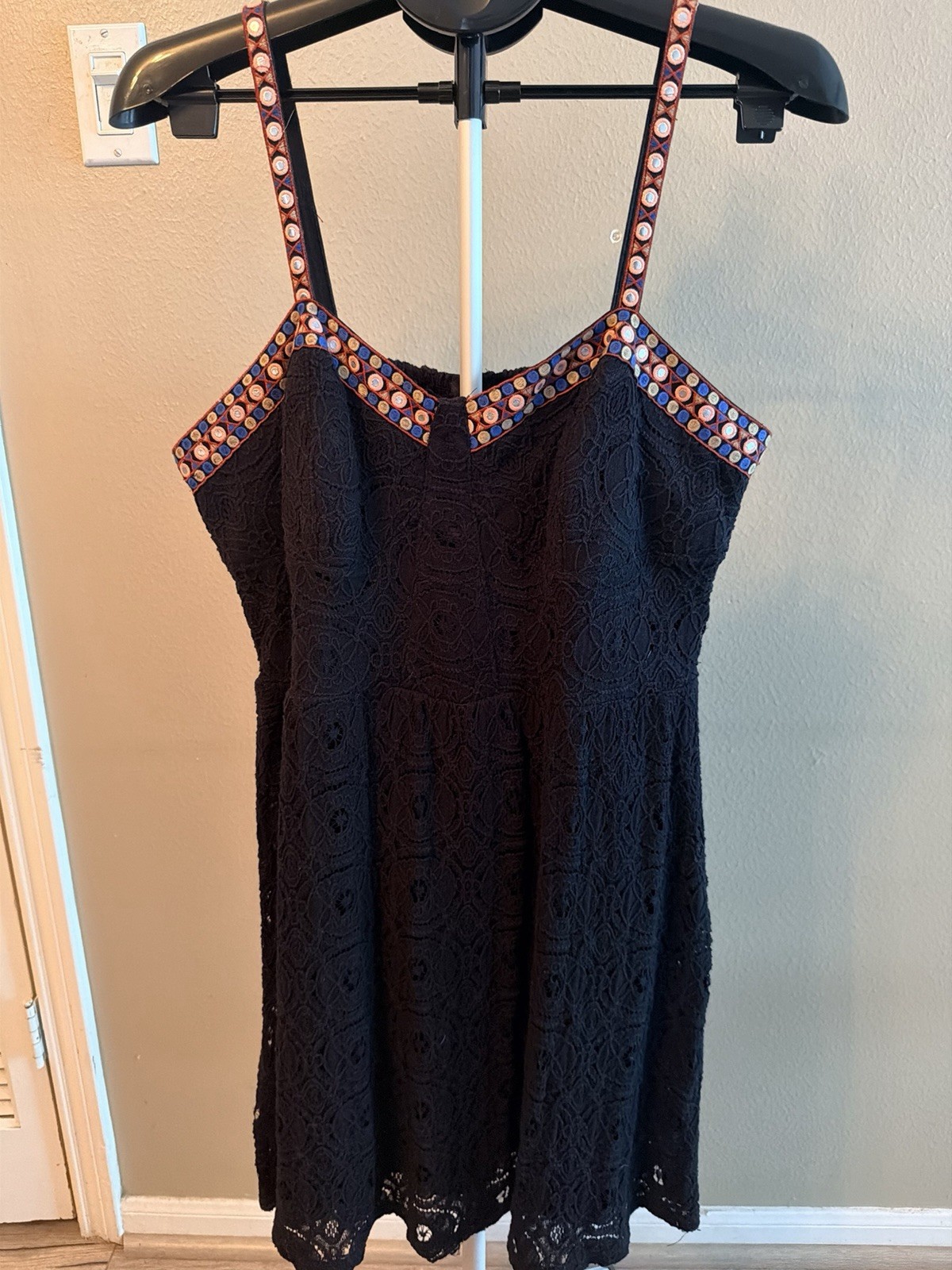 Xhilaration black solid lace strappy sleeveless short zip dress, size XXL