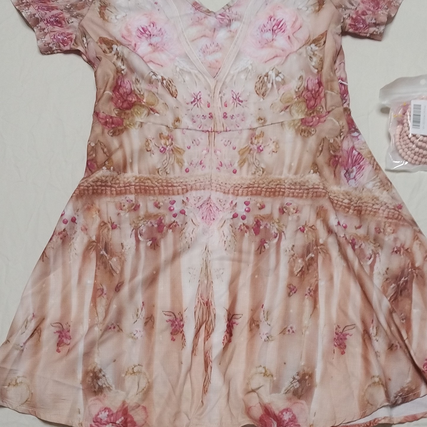 Pink Floral Fit & Flare Top Sz. S w/Matching Bracelet.