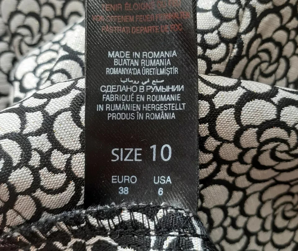 RED HERRING ~ thick fabric geometric print shift dress ~ subtle shimmer ~ 10