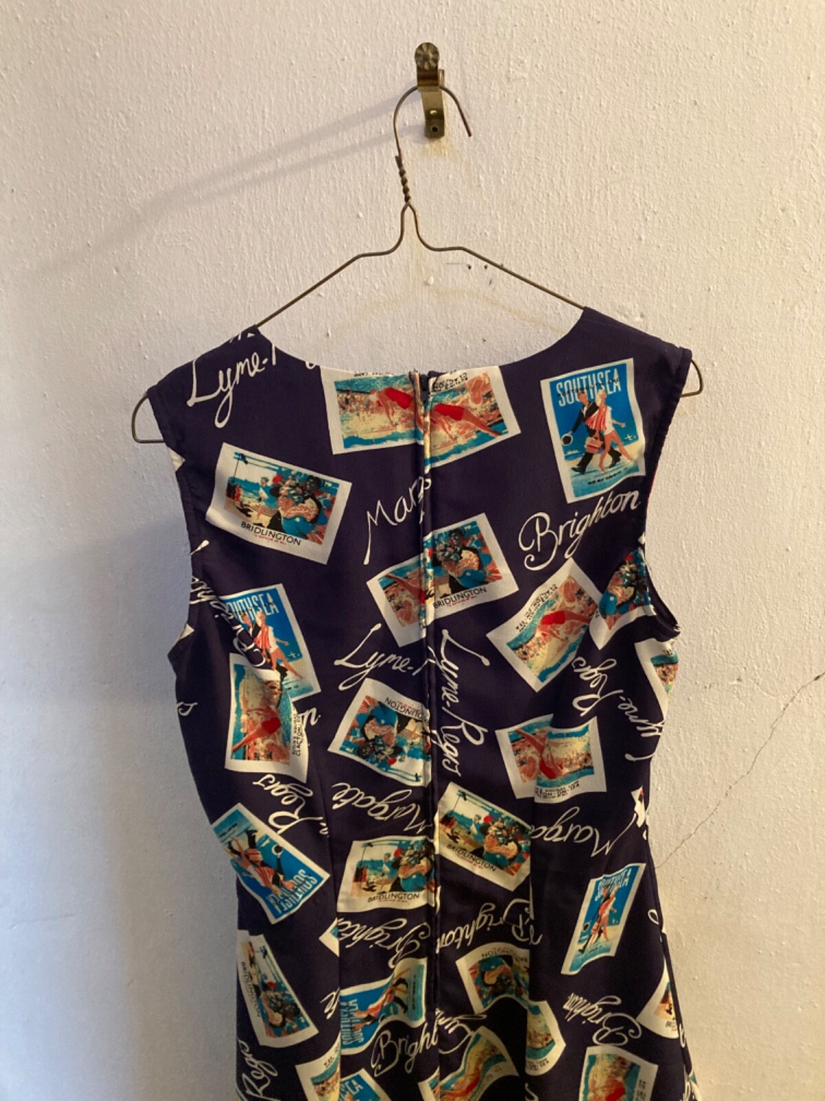 Possessed Woman’s Seaside UK Summer Holiday Sundress, Size 11, United States