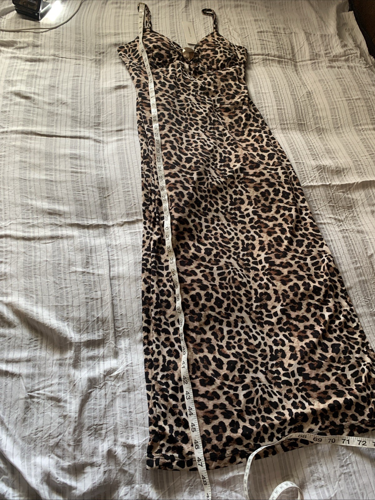 New NO COMMENT Medium Animal Print Stretch Lined Dress Side Slit CUTE gold