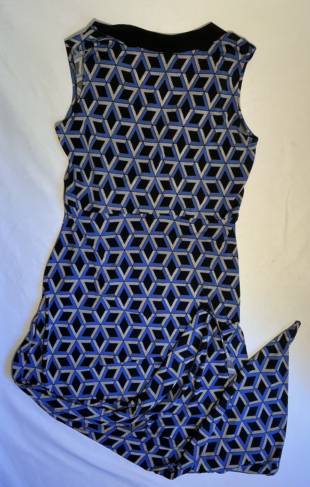 En Focus Studio Women’s Long Flare Dress Size 12 V-Neck Sleeveless Geometric