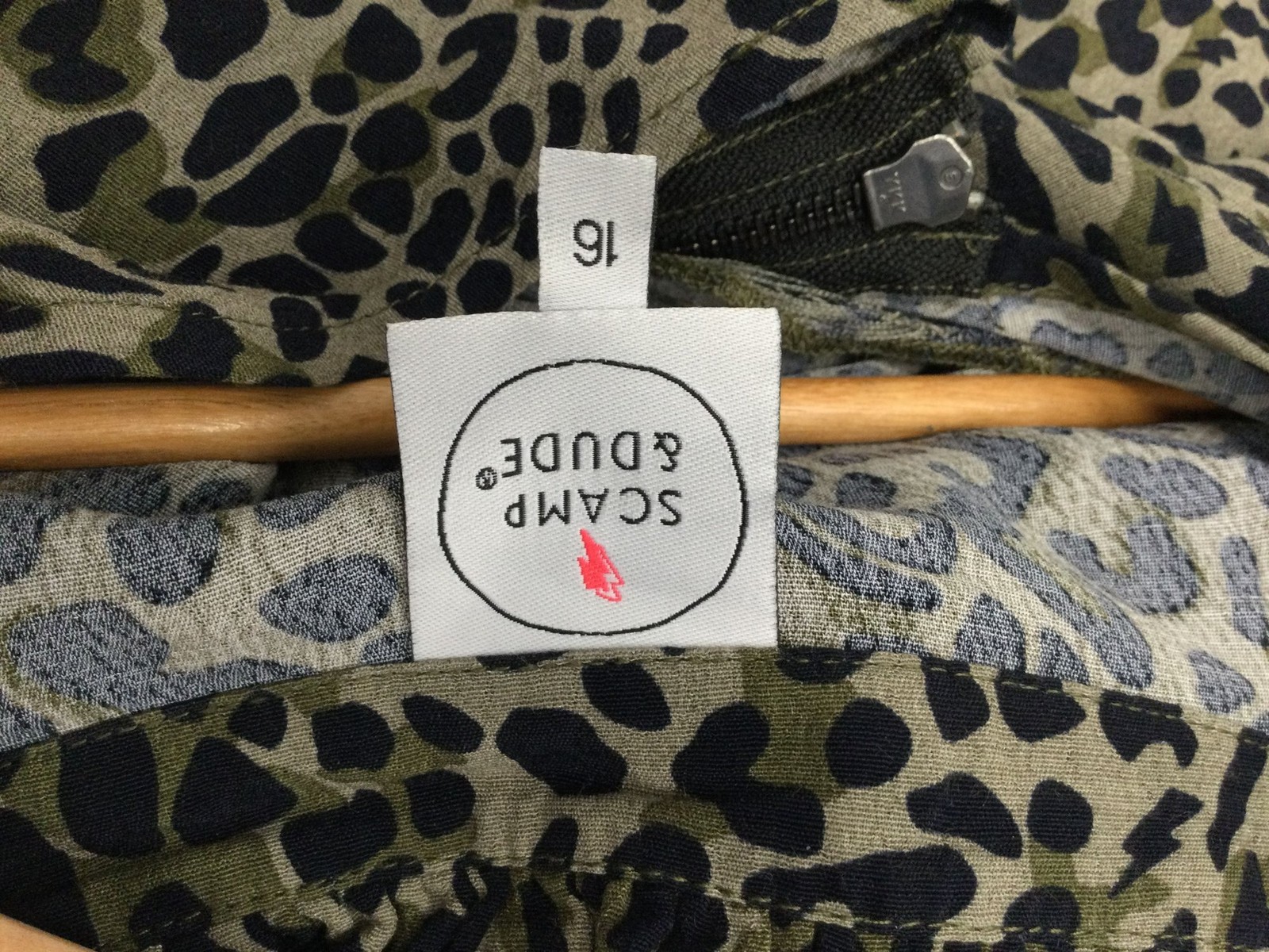 Scamp & Dude Leopard Print Zip Up Maxi Dress Size 16 Black and Olive (SR121X17)