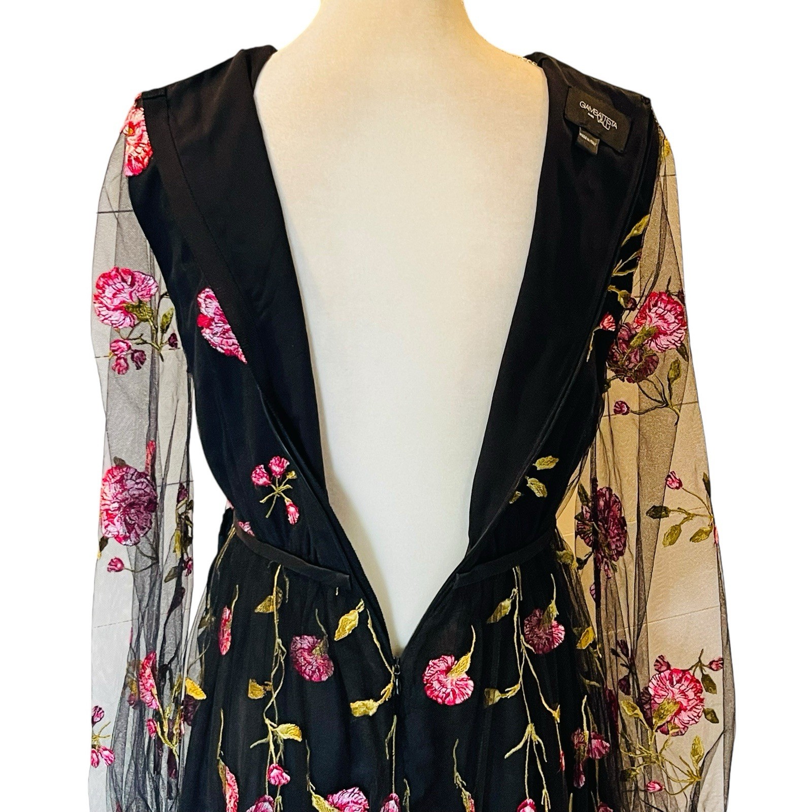 GIAMBATTISTA VALLI Carnation Embroidered Long Sleeve Maxi Dress Black/Rose SZ 4