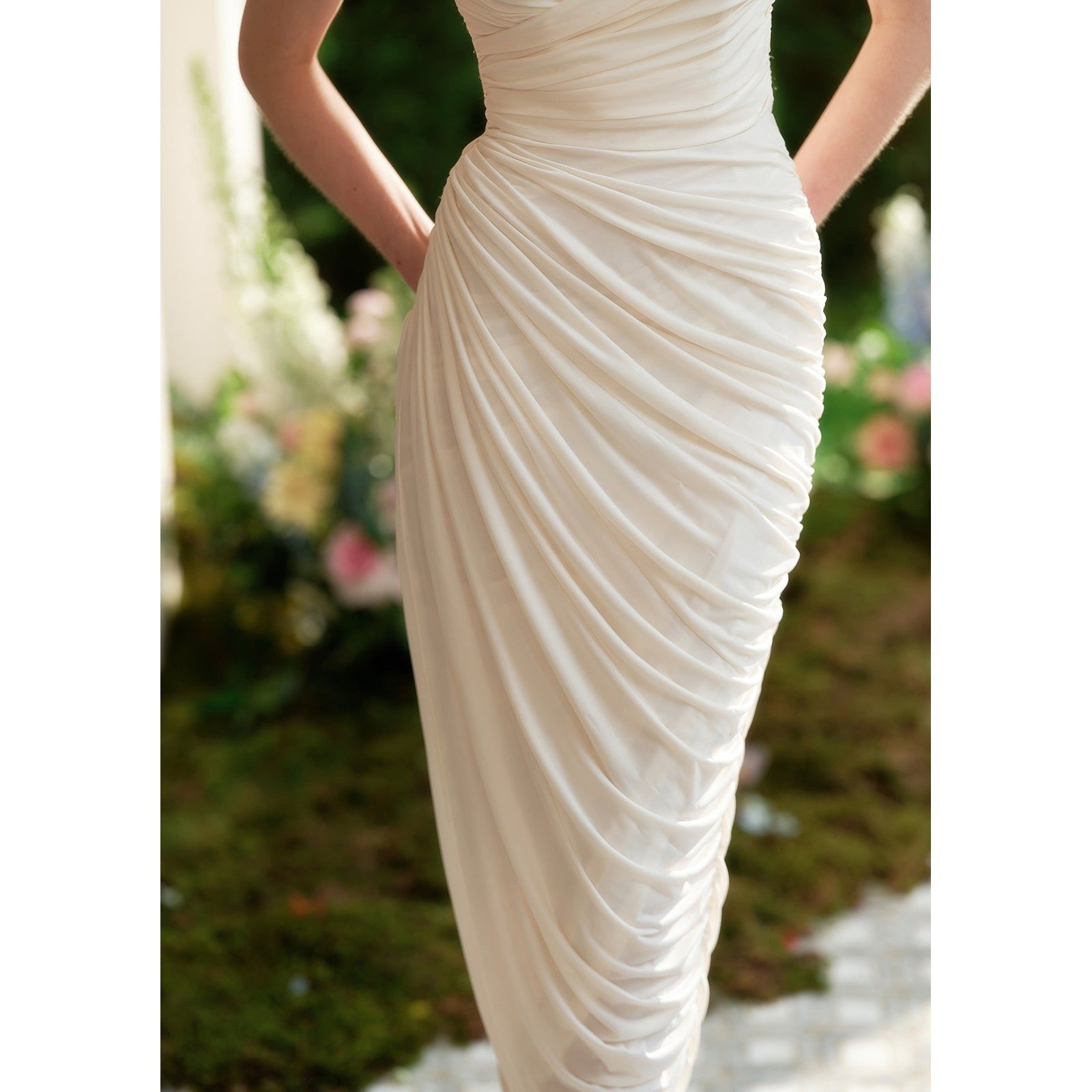 LaceMade NWT Ivory Ruched Floral Appliqué Fairycore Midi Dress Size Large
