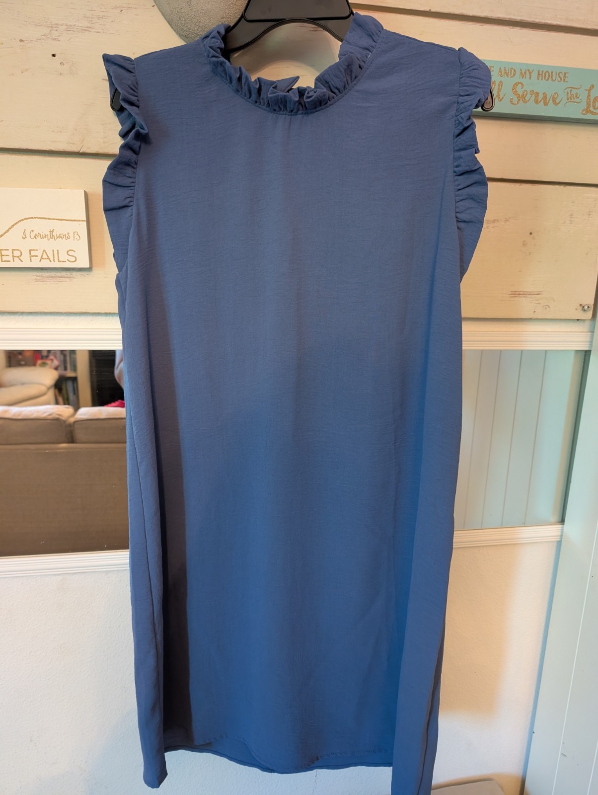 Betsey’s Boutique Shop Blue Ruffle Dress L Cute Easy Uniquely Different Elegant