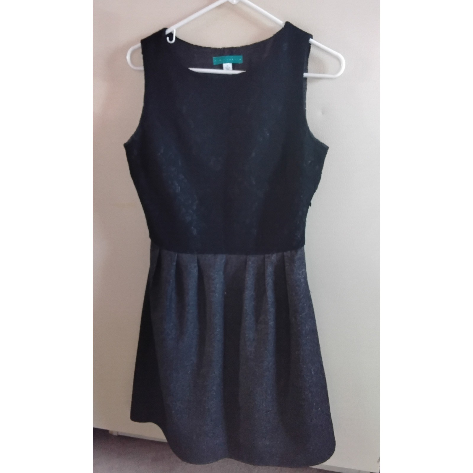 Pim + Larkin Black Lace Metallic Grey Pleated Fit Flare Graduation Dress Size Sm
