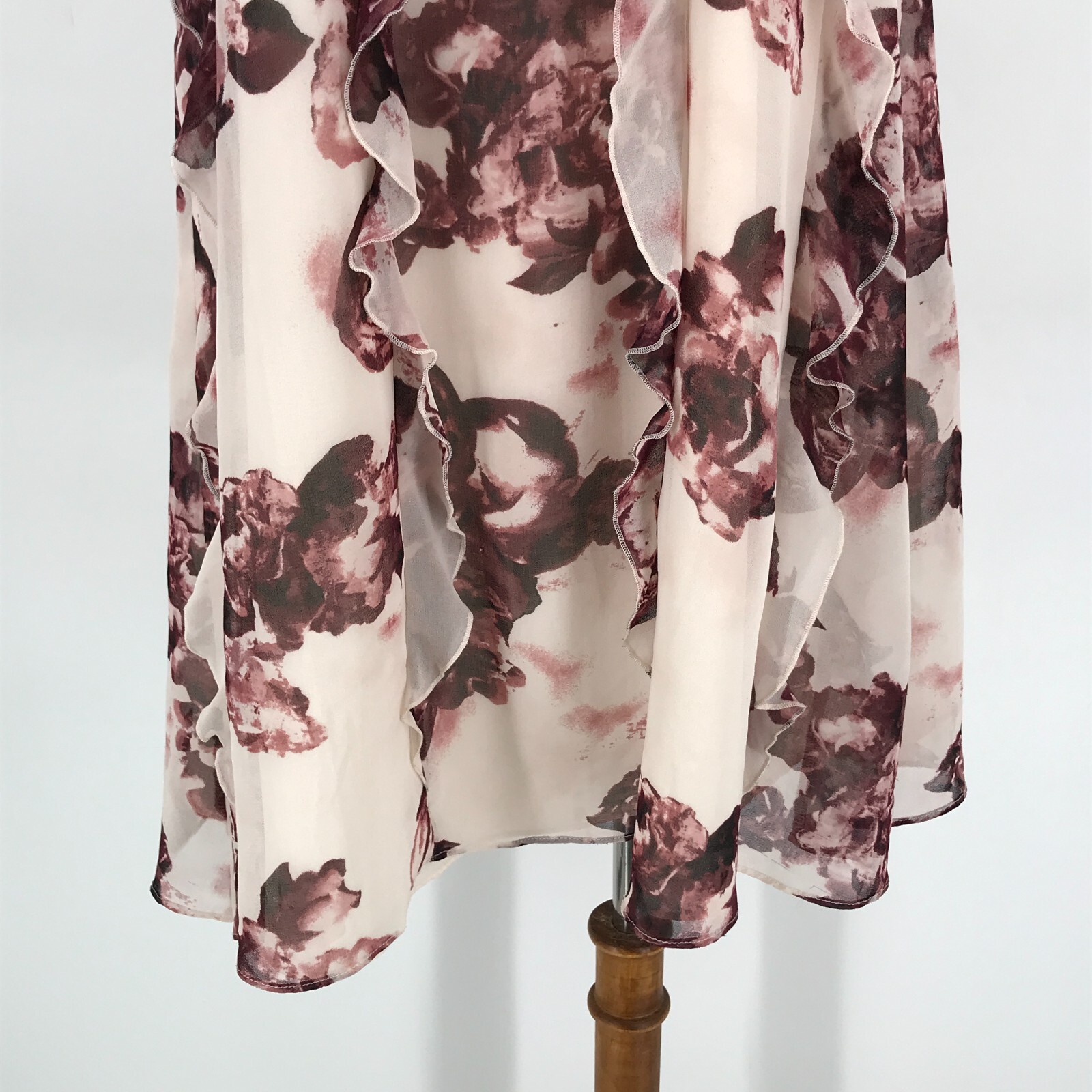 BCBGeneration Womens Dress Medium Maroon Red Sleeveless Ruffle Lined Sexy Floral
