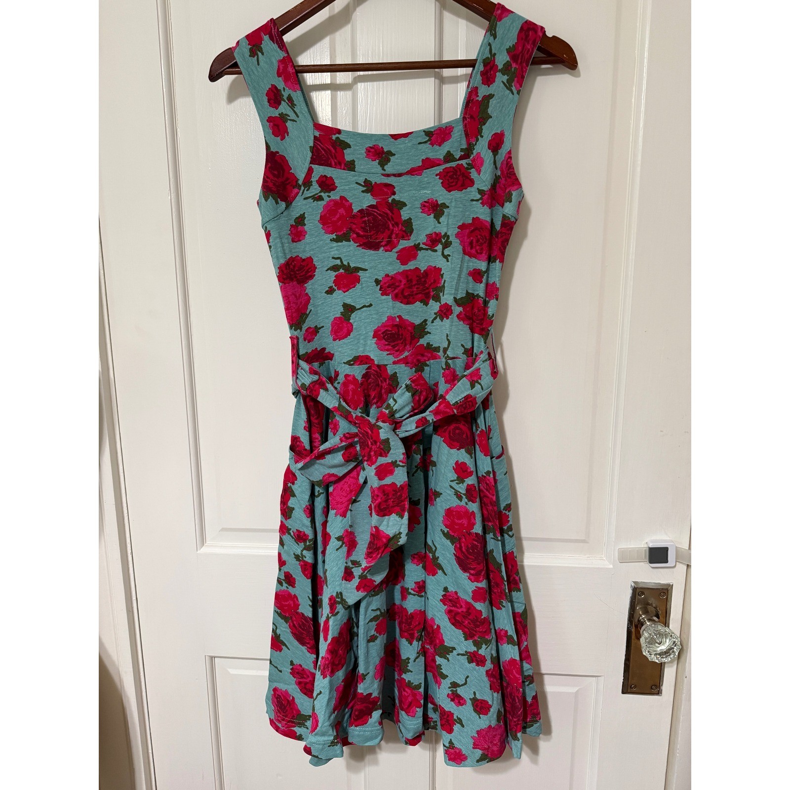 Modcloth Effie’s Heart Turquoise Rose Dress, Small NWOT