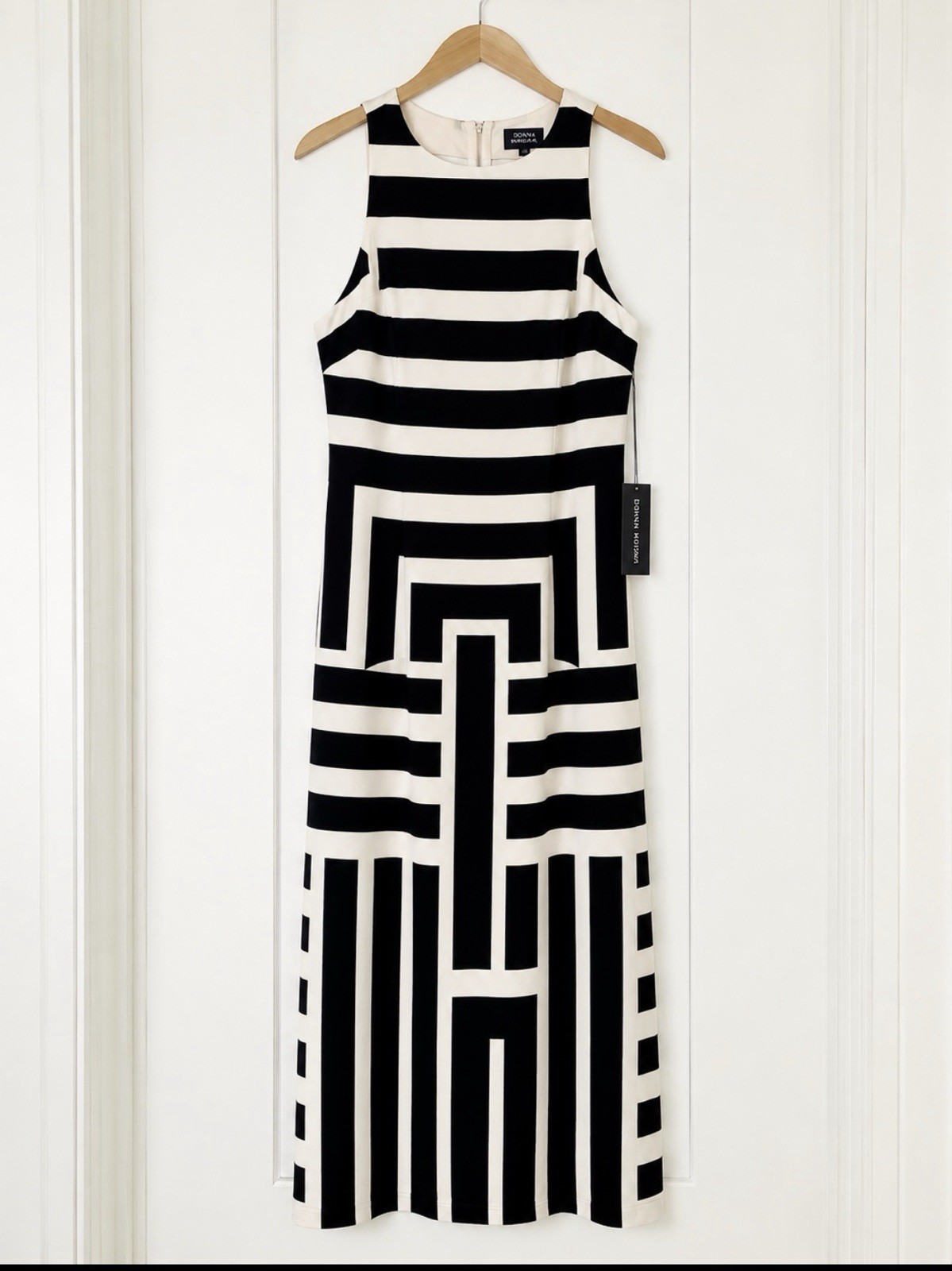Donna Morgan NWT Black White Geometric Print Sleeveless Maxi Dress Size 6