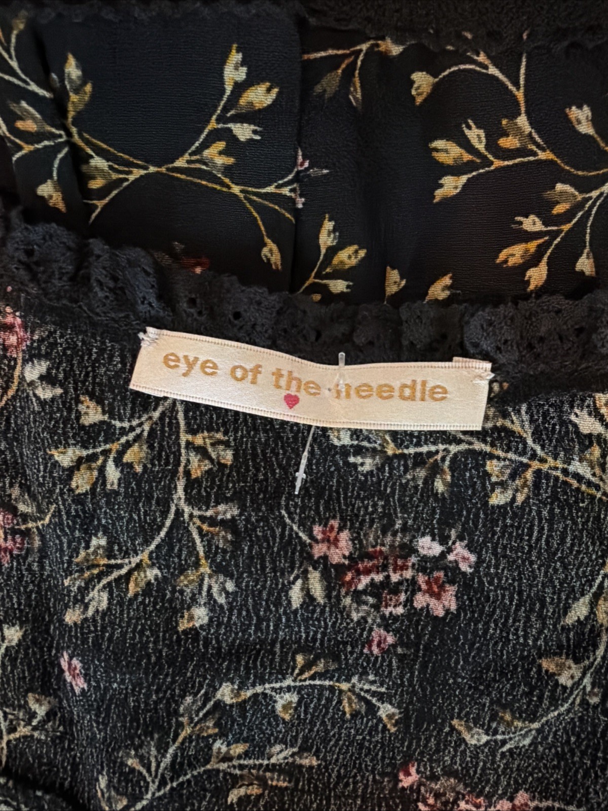 Eye of The Needle Black Multicolor Short Sleeve Dress