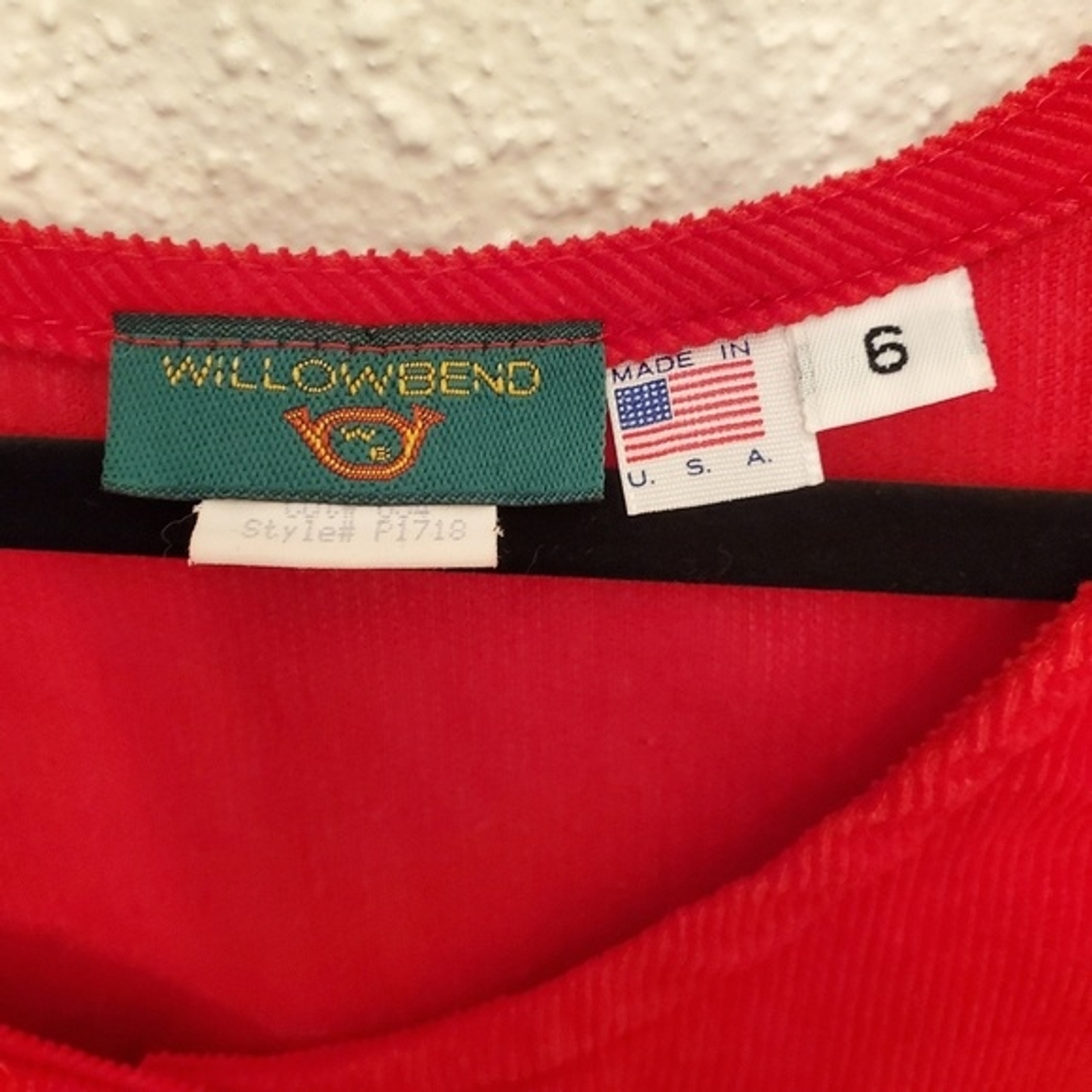 Willowbend Size 6 Cotton Blend Vintage Sleeveless Corduroy Red Button down dress