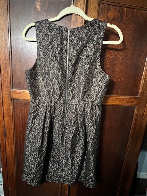 Blue Ivy by KC Size M Brocade Sheath Dress Brown Black Gold Thread Sleeveless