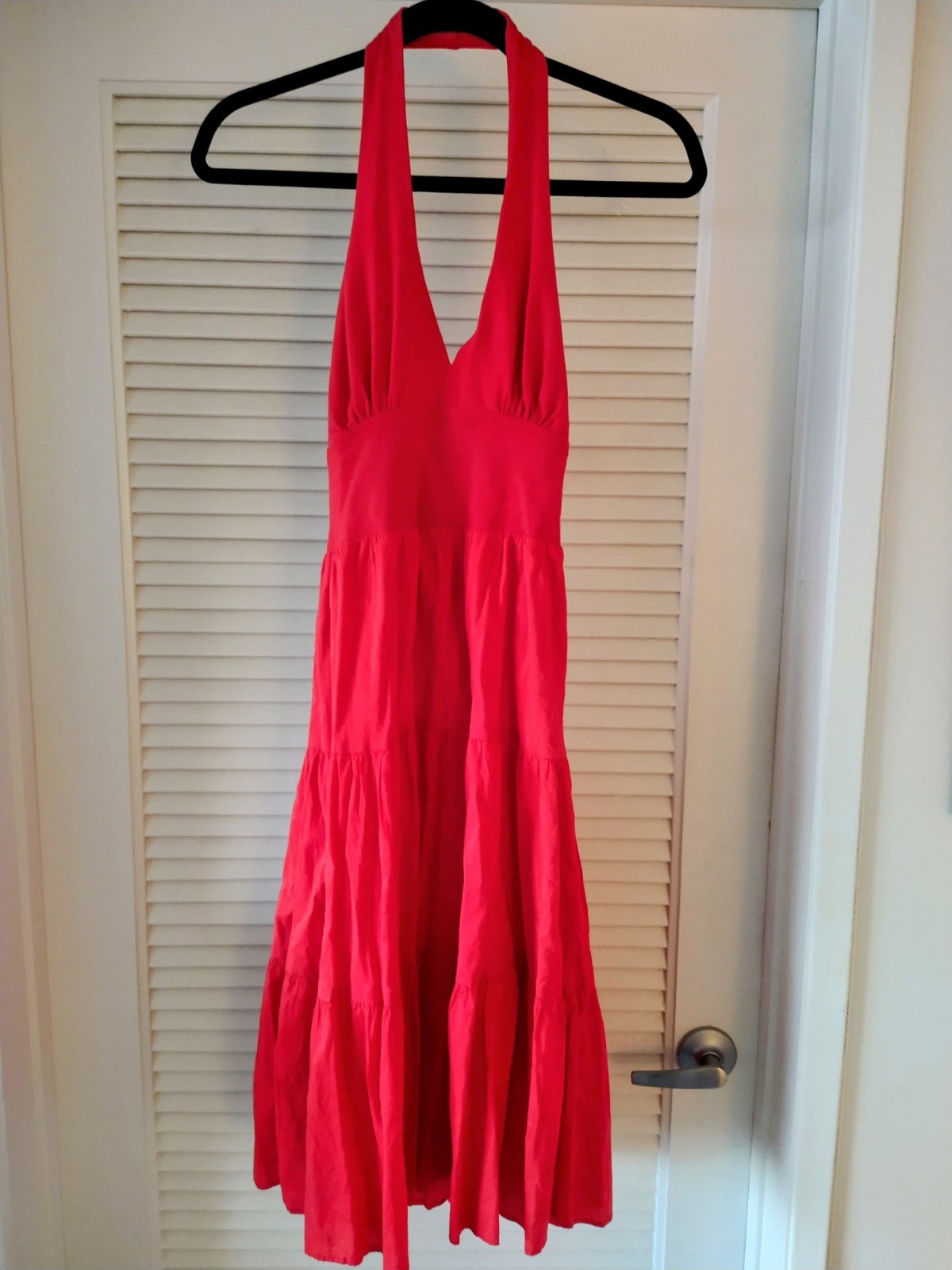 Red Halter Style Dress Size Small Excellent Pre- Owned Condition Beautiful!