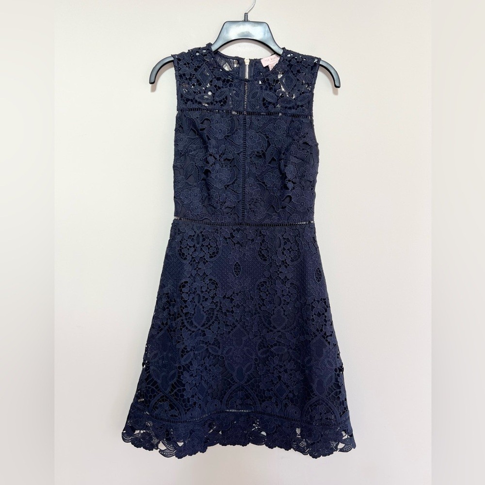 Ted Baker Primrose Sleeveless Lace A-Line Dress in Navy Blue, size 0