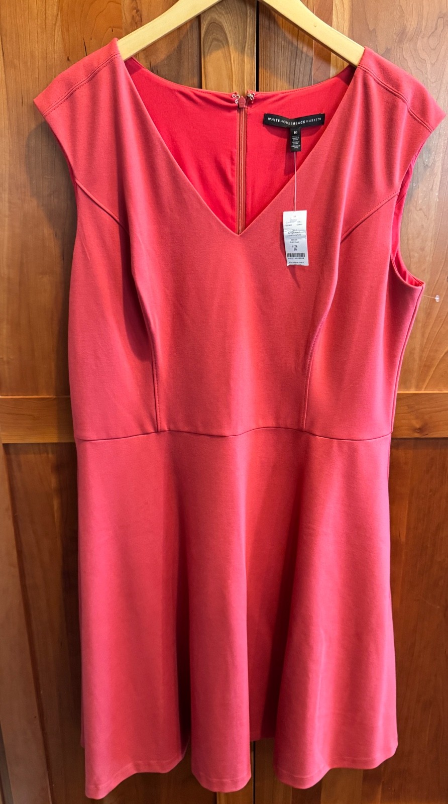 NWT WHBM Coral Peach Fit & Flare V-Neck Sleeveless Ponte Knit Dress Women’s 16