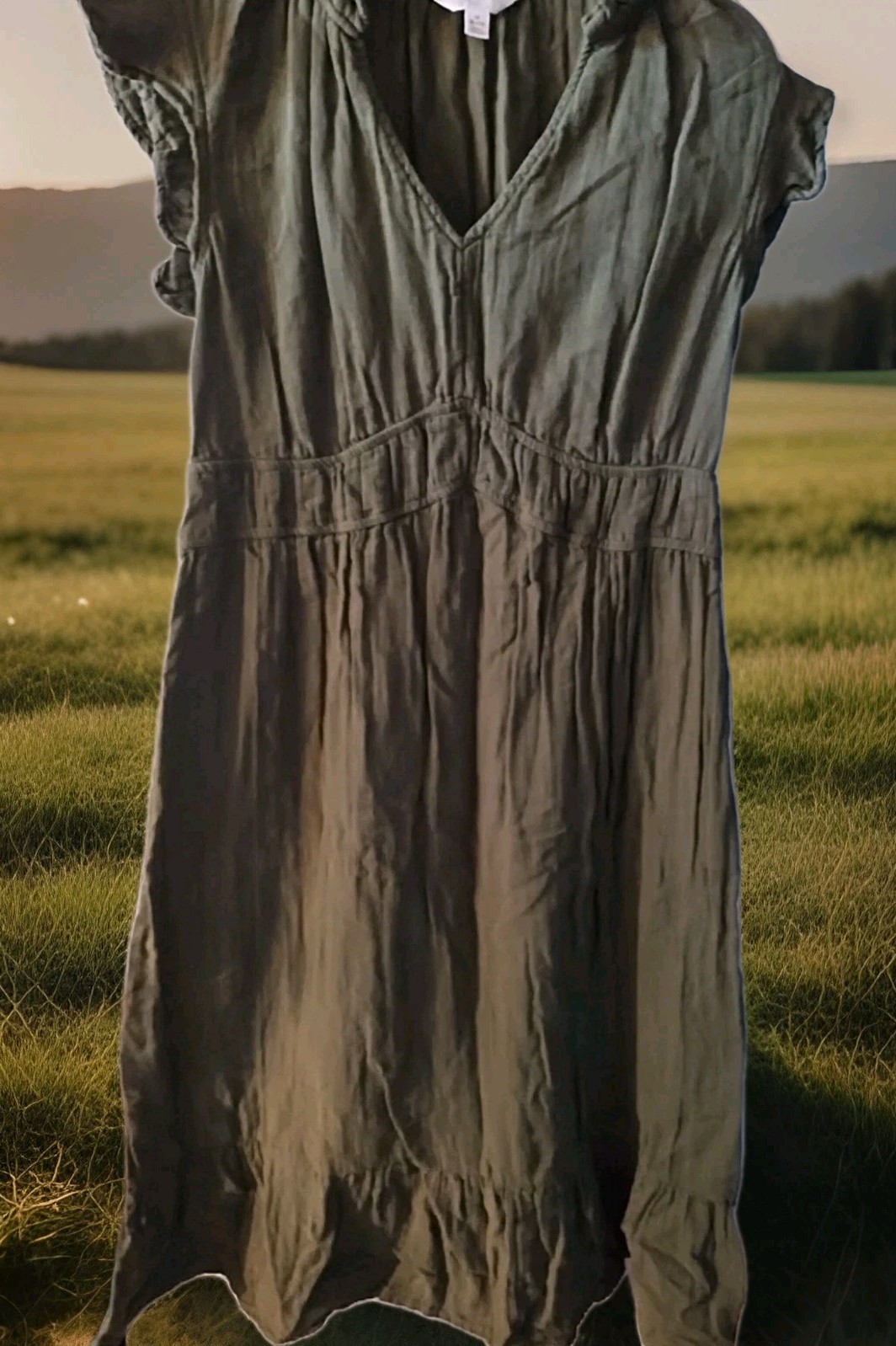 True Time Maxi Dress Flare On The Bottom Size 8-10 V-neck