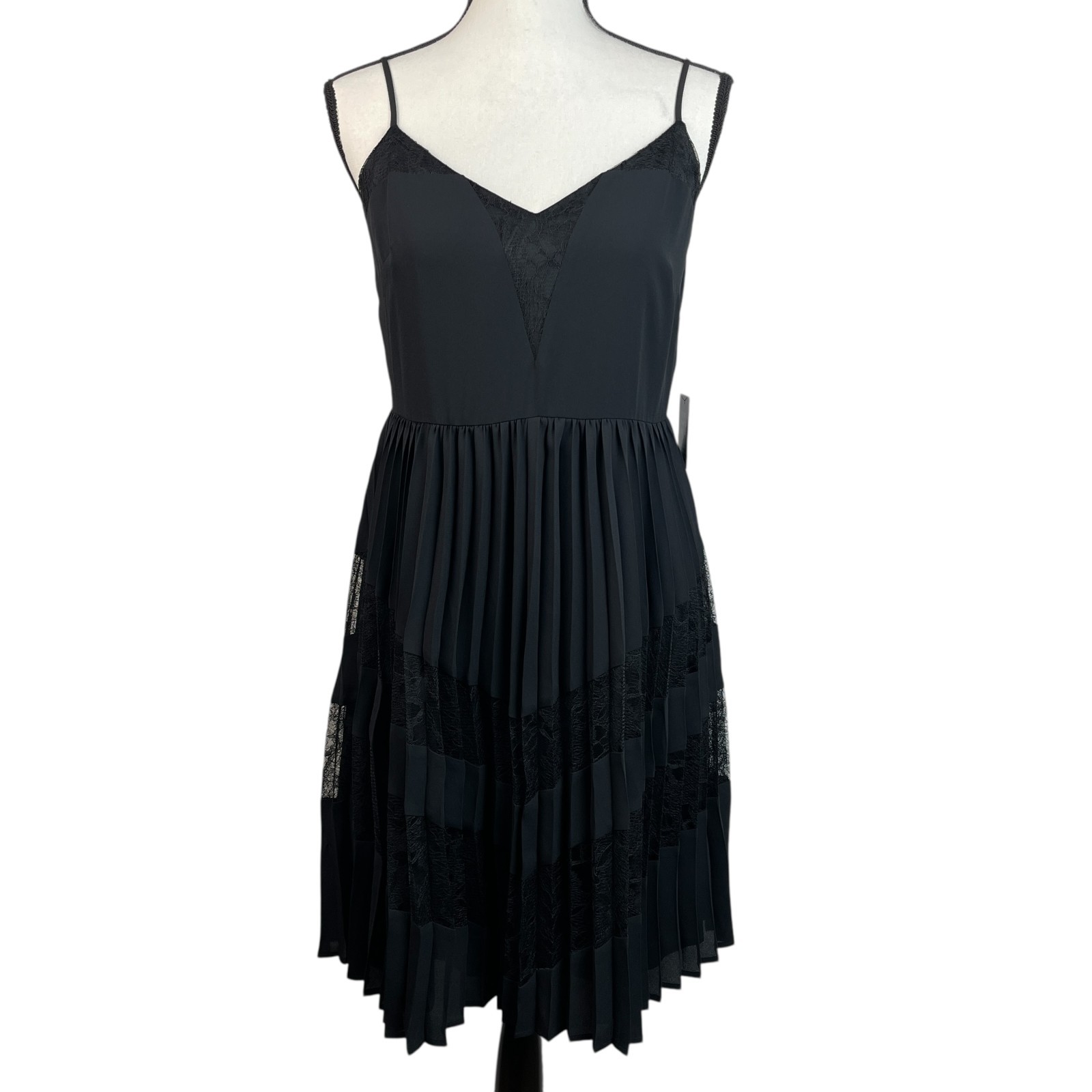 Express Black Lace Pleated Dress Small Spaghetti Strap V-Neck Fit & Flare NWT