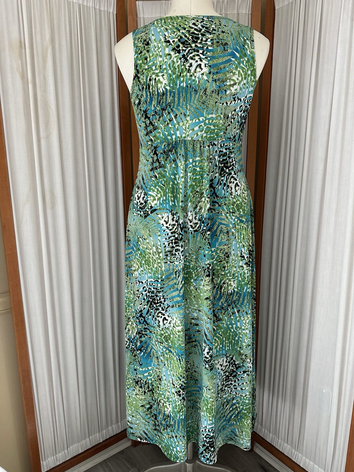 Elementz Sleeveless Stretchy Maxi Dress Feminine Classic Size S Tropical Beach