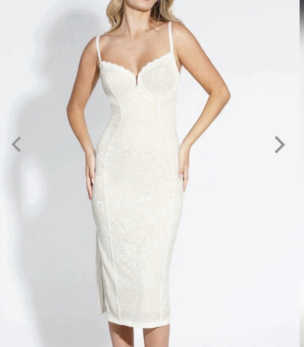 Gorgeous Lace Dress Popilush Size Large Shapewear Built-in