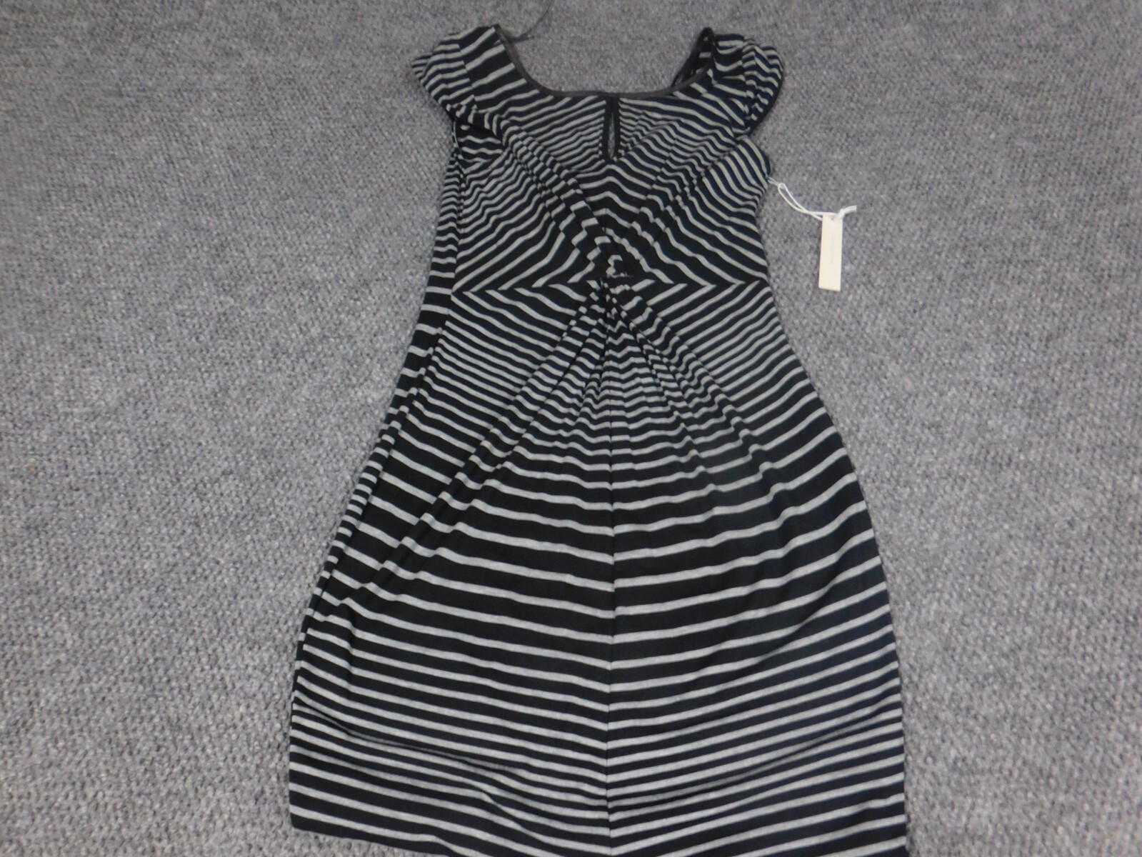 Tart dress Medium black womens striped stretch straight