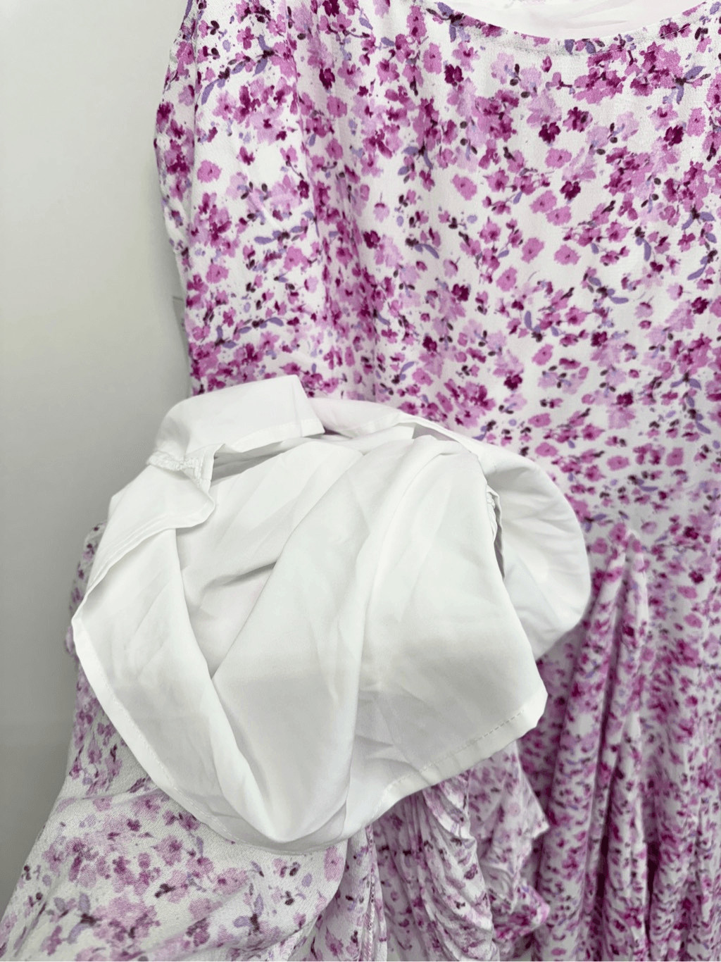 AQUA Mini Dress Size Medium Spaghetti Strap Floral Pink White NEW