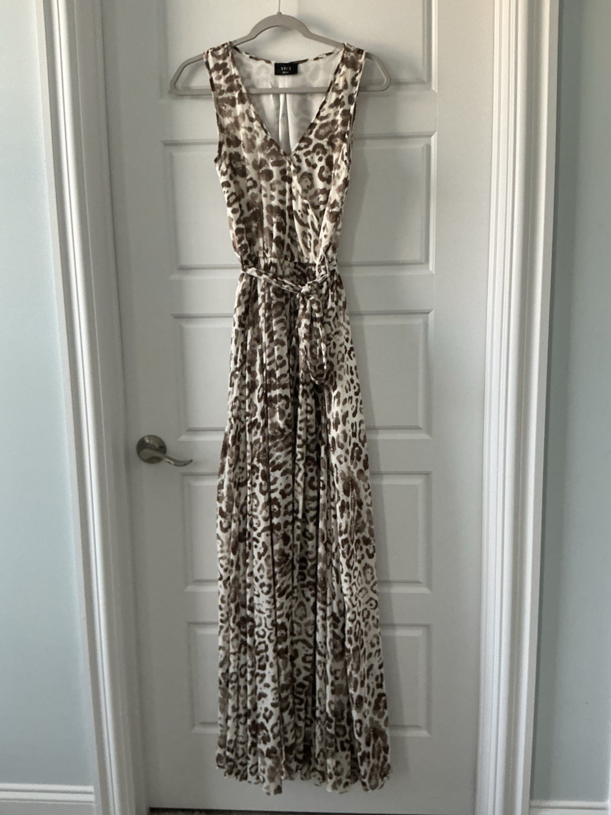 VICI Beige/Brown Leopard Animal Print Chiffon V-Neck Lined Maxi Dress S