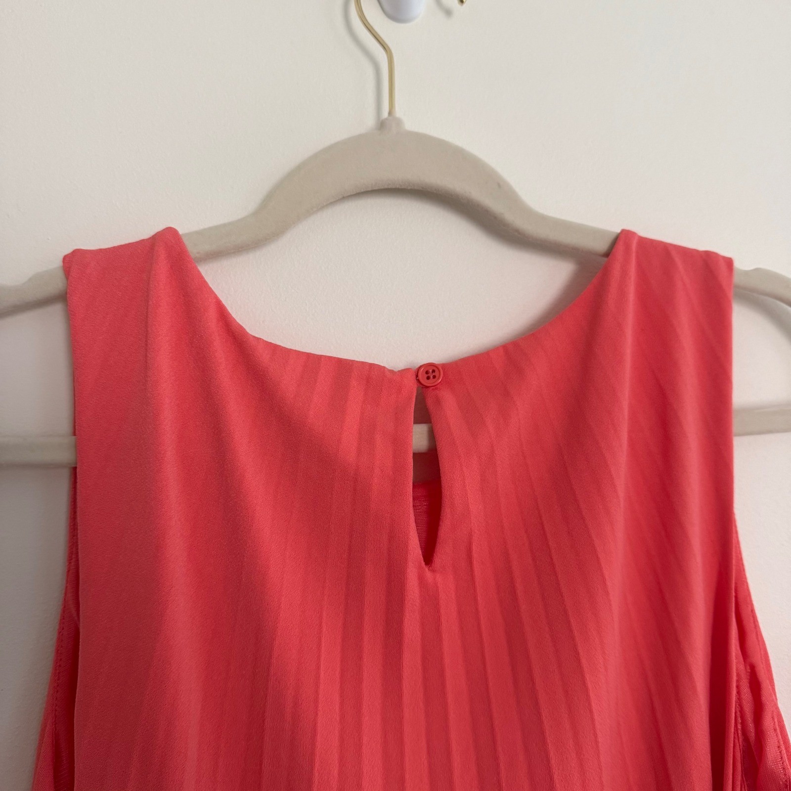 T Tahari Coral Pink Melon Pleated Midi Dress with Waist Tie, Size M
