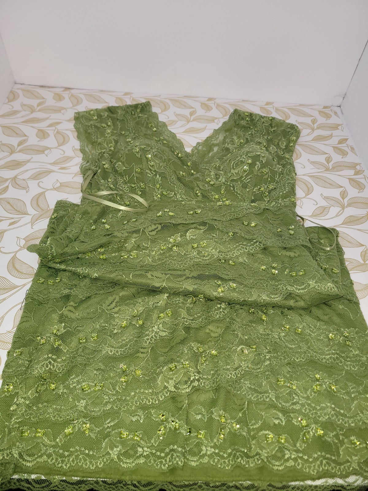 May Queen Beaded Green Dress Size Medium
