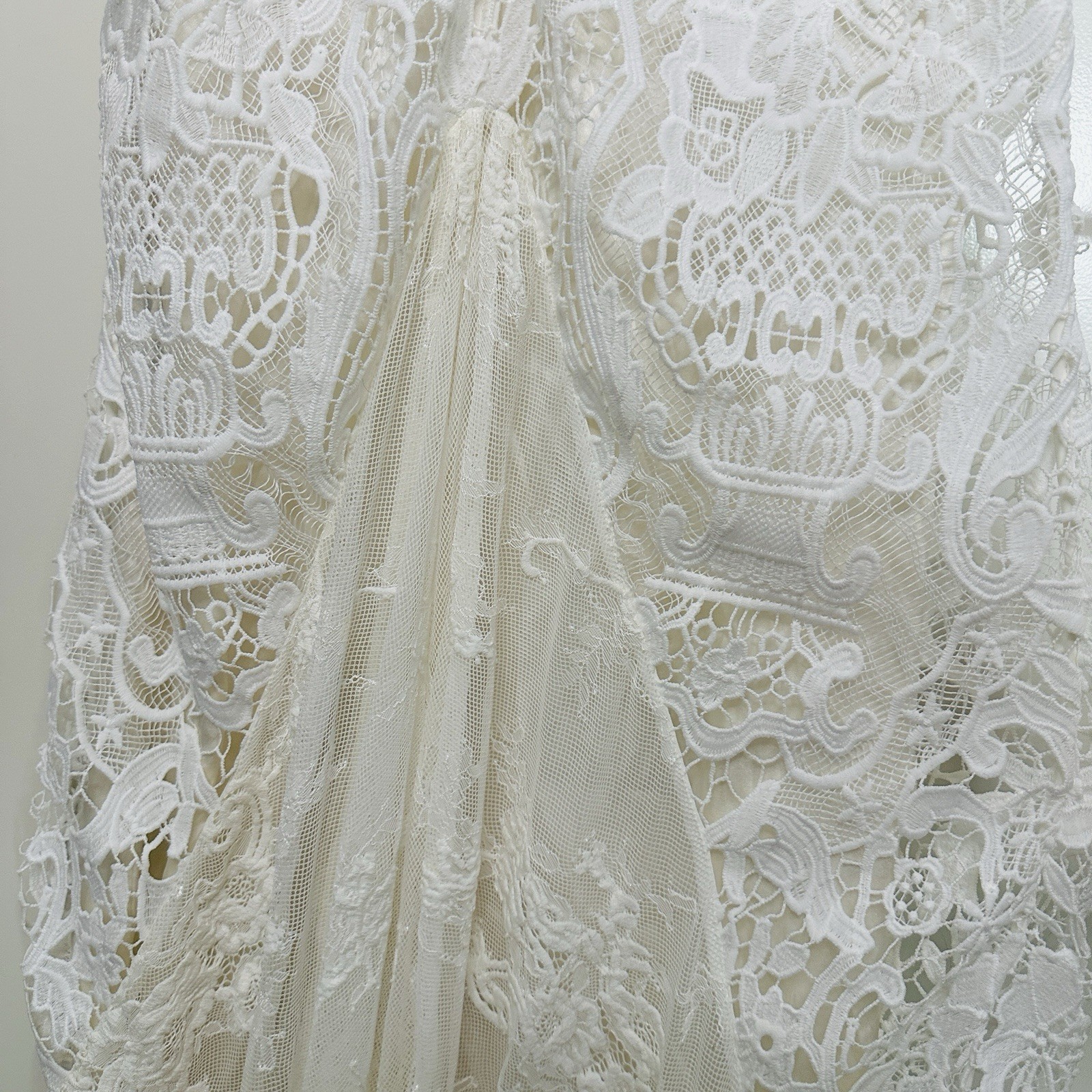 Spell Bride Edie Lace Maxi Gown Size XS High Neck Open Back Bridal Dress Train