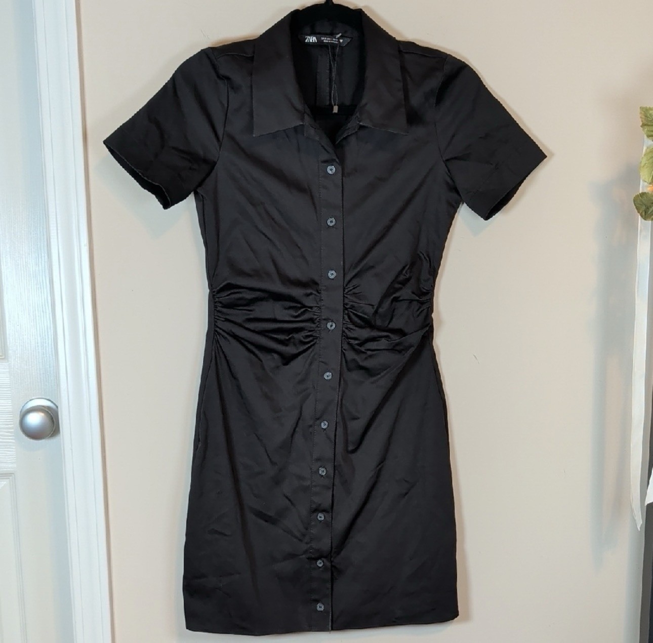 ZARA Black Collared Ruched Button Front Shirt Dress Short Sleeve Short Size S