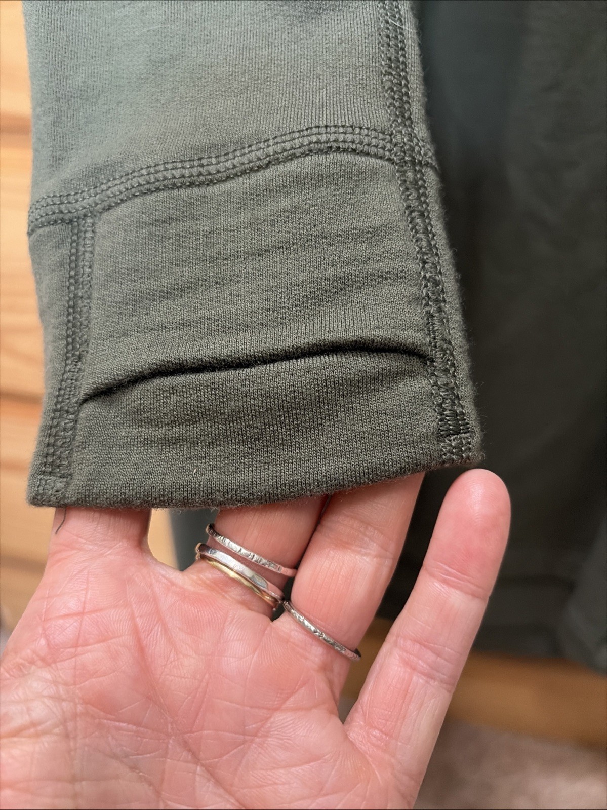 Ridge Merino Hyde Dress 100% Wool Olive Green Zip Pockets