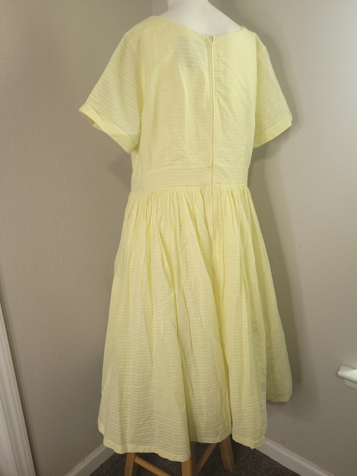 ModCloth size 18 maxi long dress yellow lining faux button pleated smocked