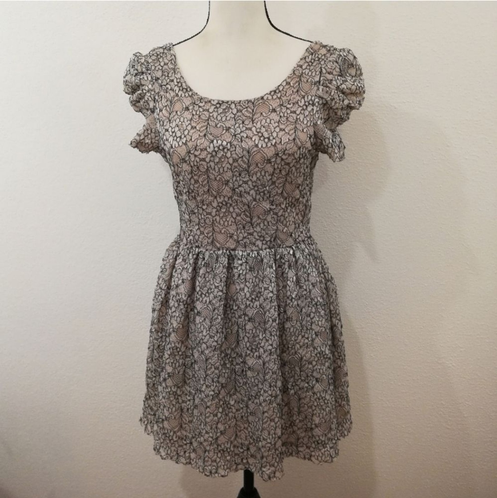One Clothing Textured Lace Mini Dress