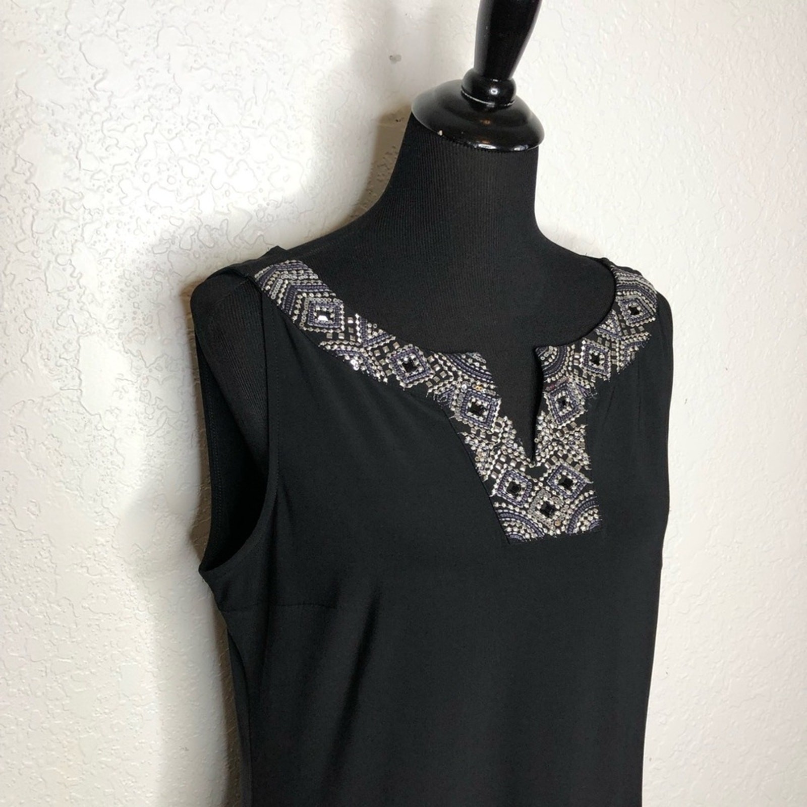 WHBM black silver beaded neckline pleated hem sleeveless dress size Large