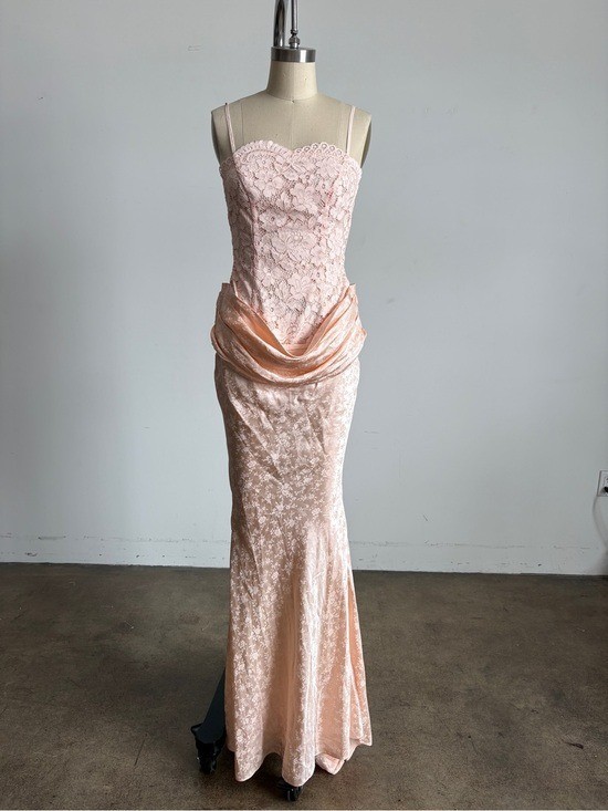 $589 NWT For Love And Lemons “Karissa” Maxi Gown in Peach Sz 2