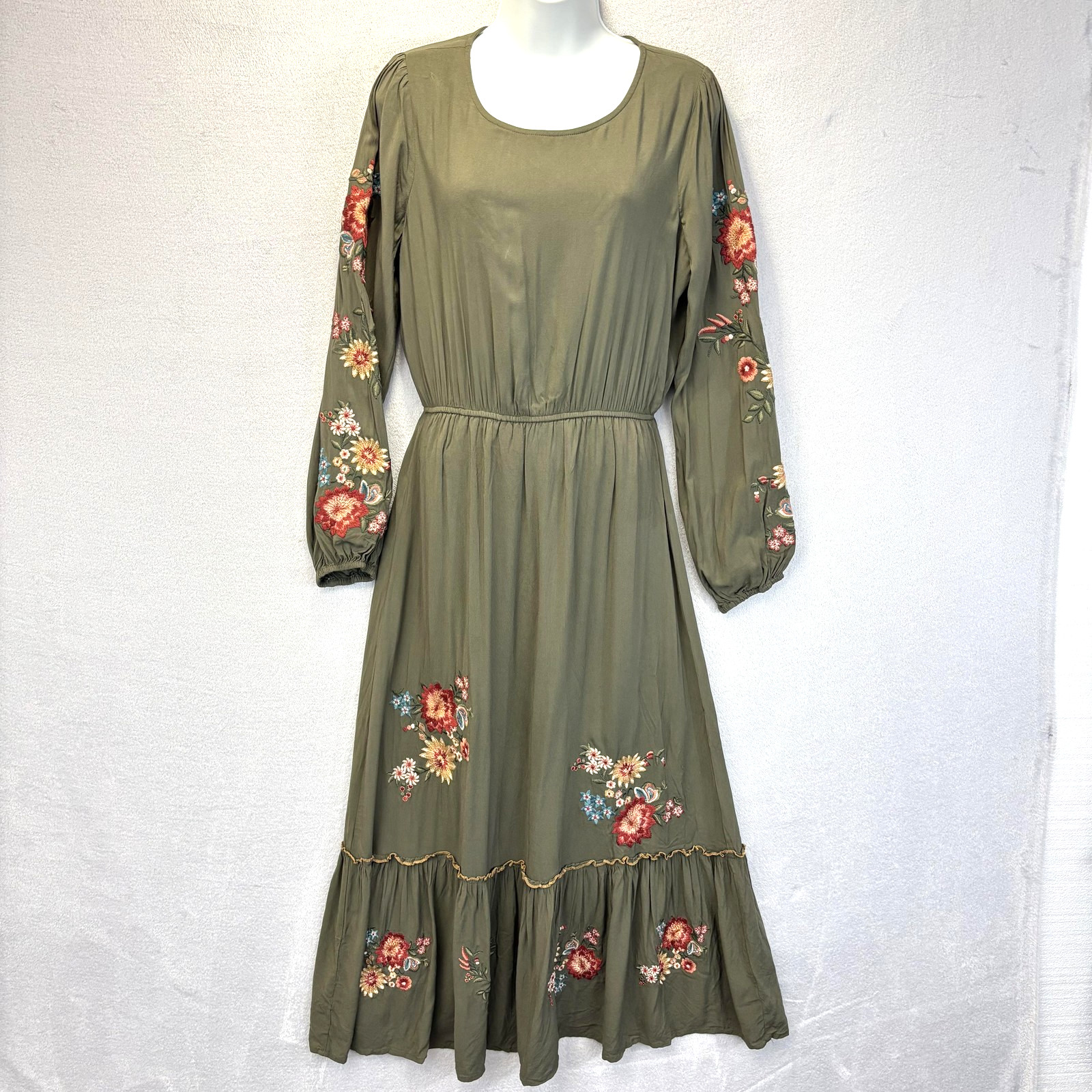 Savanna Jane Embroidered Floral Maxi Dress Womens Small S Olive Green Boho Fairy