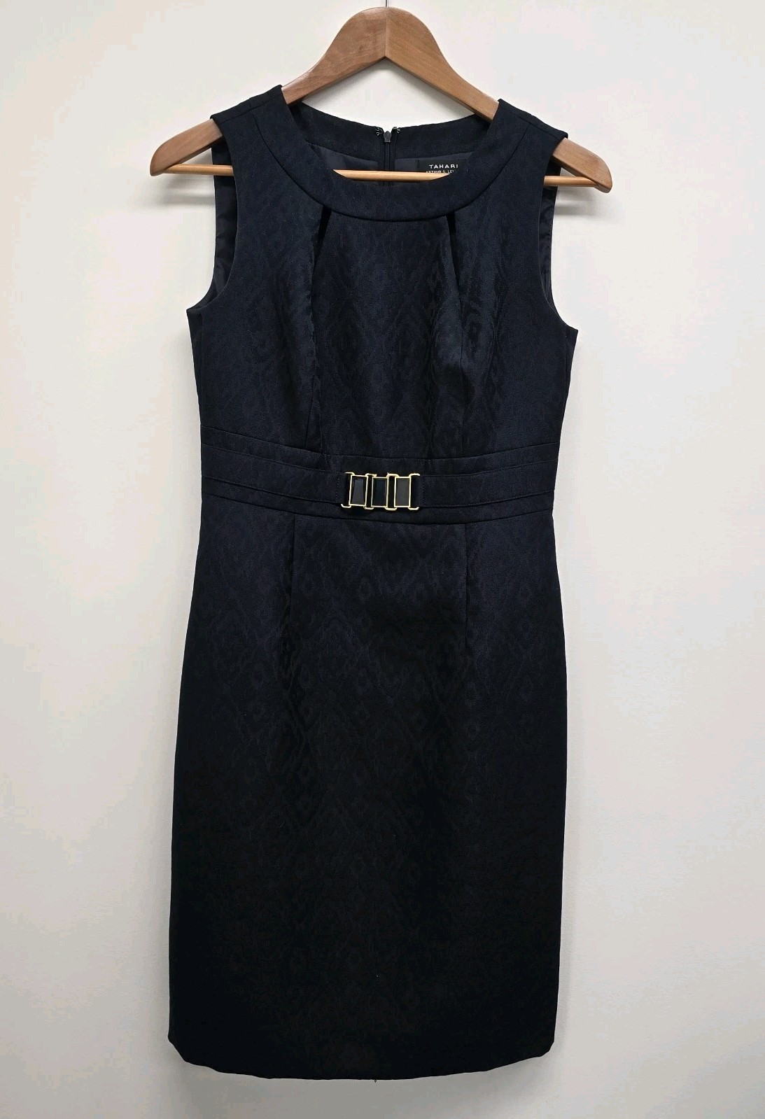 Tahari Arthur S. Levine Raised Pattern Sheath Dress Sz 6 Cut-Out Lined Navy