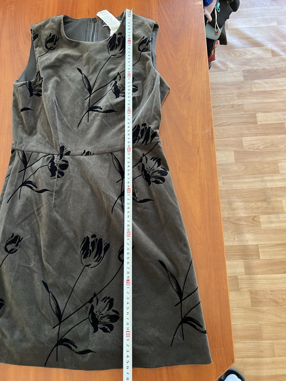 RARE SPORT MAX MARA CODE VELOUR FLOWERS ART SOLID WOMANS GRAY DRESS SIZE 8US