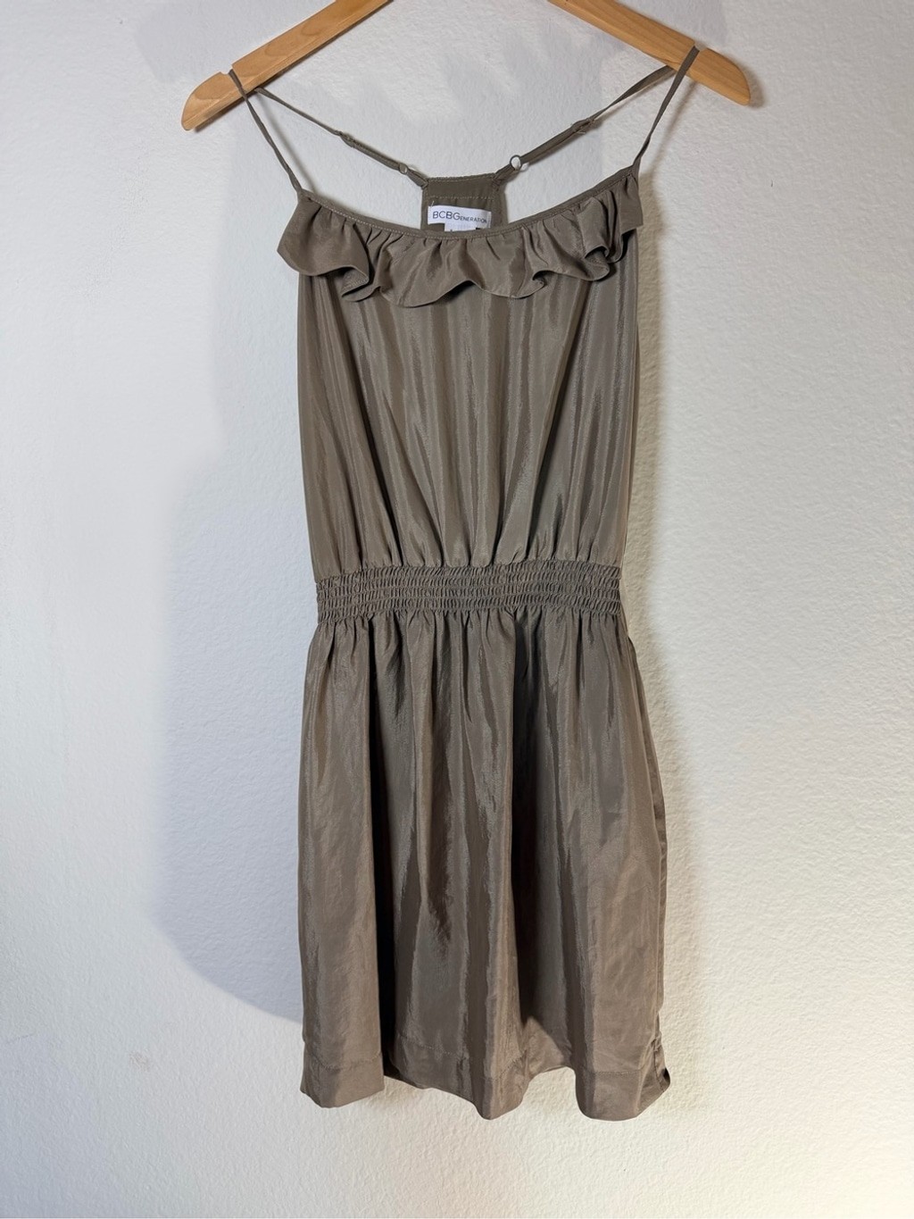 BCBGeneration Dark Spice Shimmer Open Back Ruffle Dress M